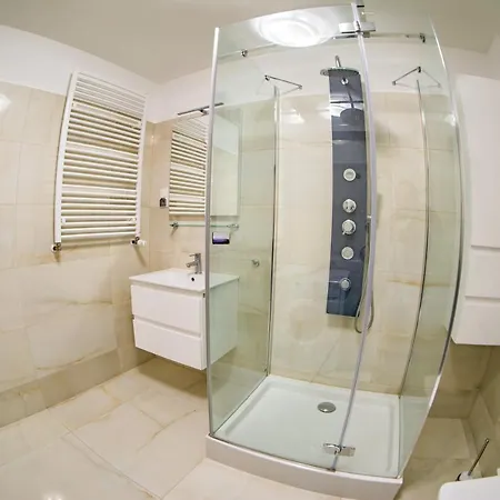 Apartamento Ster-przestronny