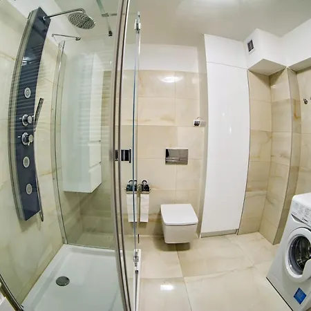 Apartamento Ster-przestronny